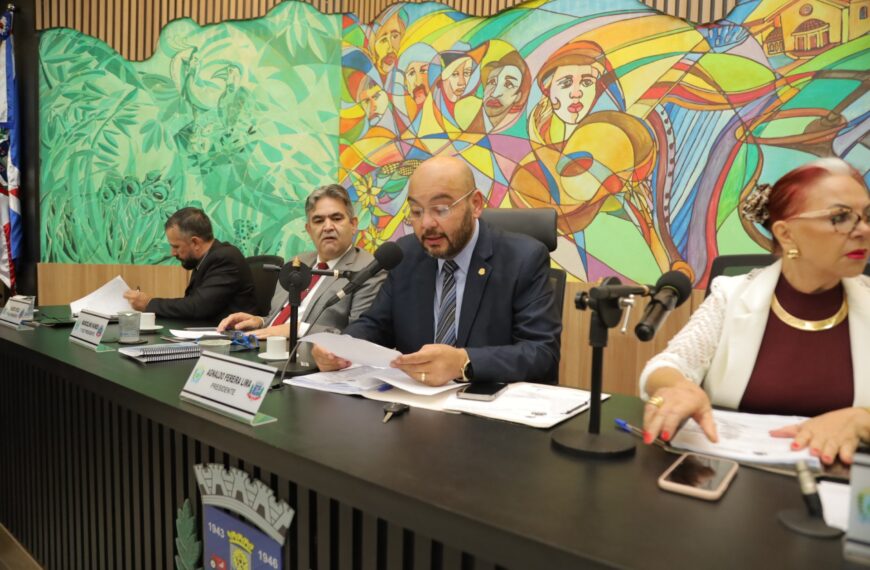 Câmara Municipal de Ponta Porã promove sessão e aprova quatro projetos de lei