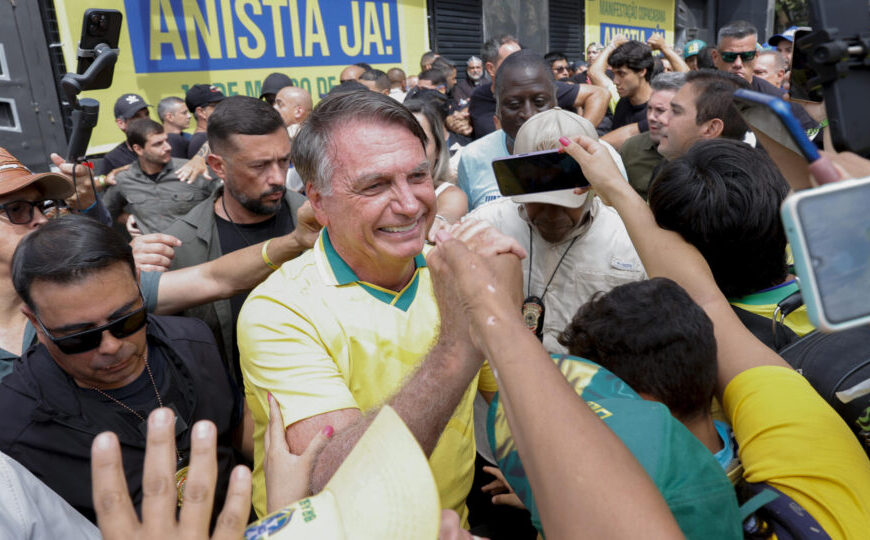 Ato pela anistia: Bolsonaro aposta em pressão popular e cita decisão que libertou missionária