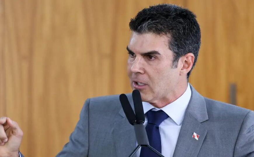 Barbalho diz que COP-30 não será ideológica e promete infraestrutura pronta em Belém