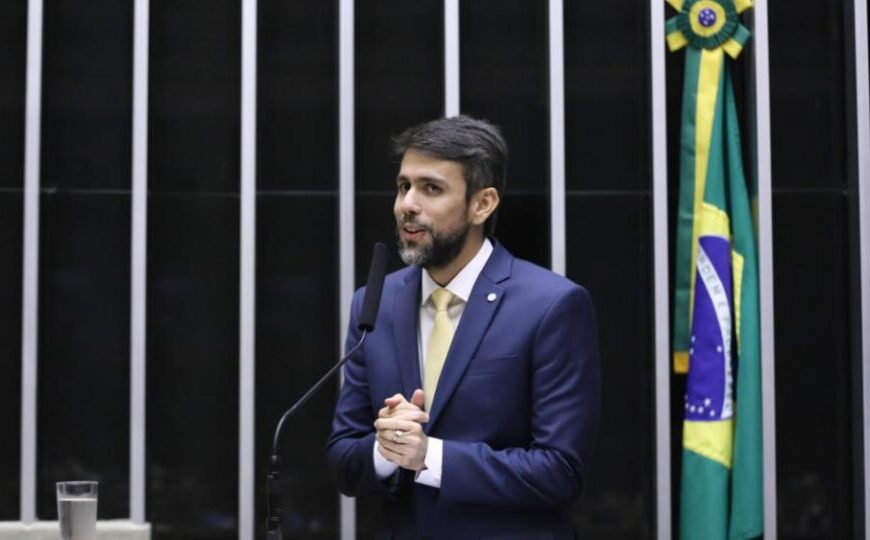 Governo Lula confirma deputado Pedro Lucas como novo ministro das Comunicações