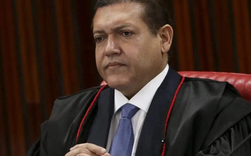 Nunes Marques pede vista e julgamento para anular condenações de Palocci é adiado