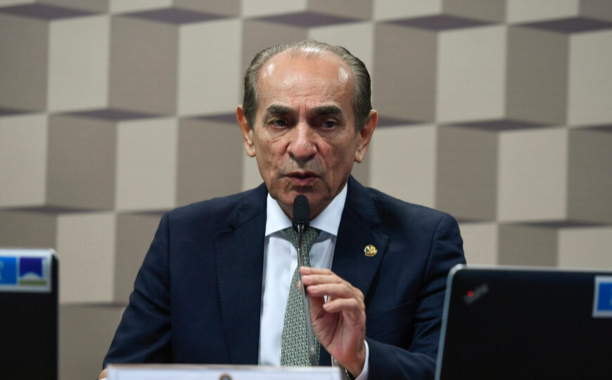 Parlamentares brasileiros vão na contramão de Trump e discutem fim da reeleição