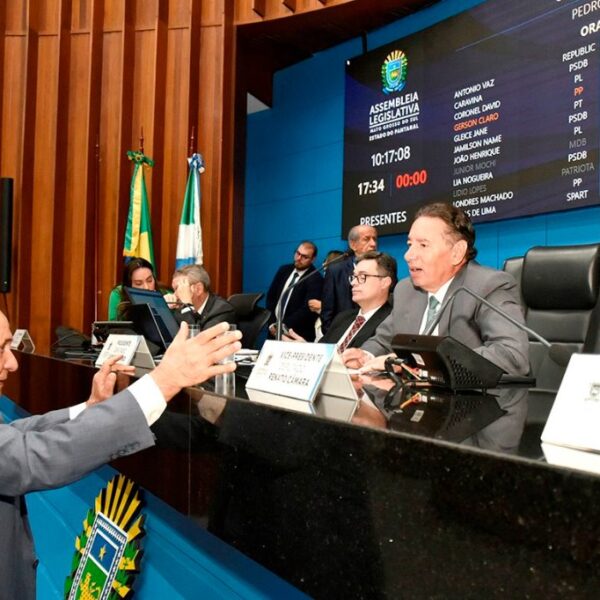 Ordem do Dia: Revisão geral em 5,06% a servidores…