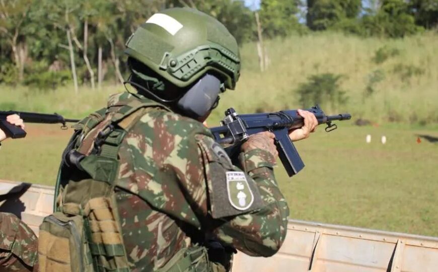 Exército tenta unir militares da América do Sul…