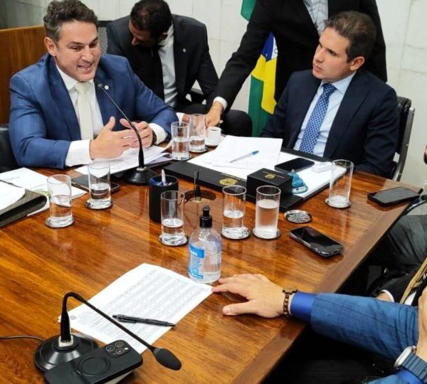 Oposição pressiona Motta pelo avanço da anistia, CPI…