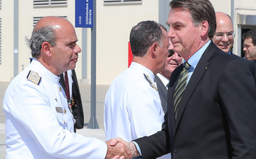 Comandante da Marinha nega mobilização de tropas para dar golpe em favor de Bolsonaro
