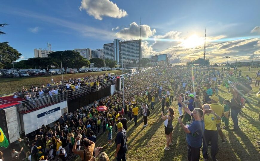 Rejeitar anistia pode virar risco eleitoral para o Centrão em 2026