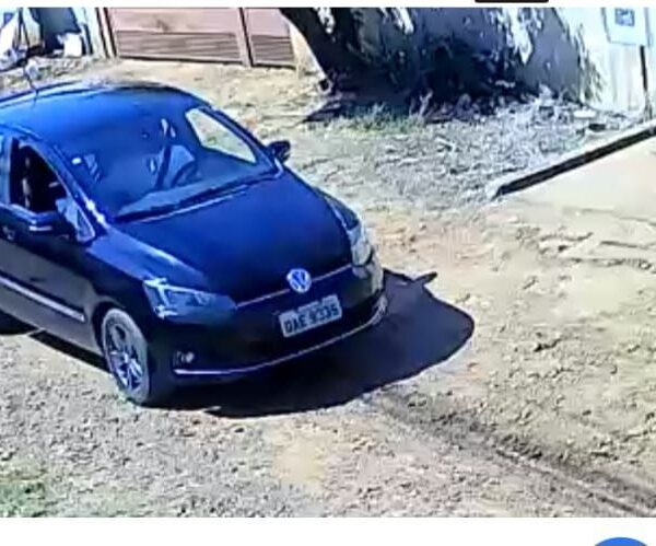 Homem é preso em flagrante por roubo a…
