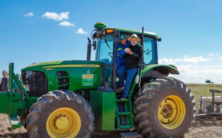 Em evento no Mato Grosso, Lula diz que vai percorrer o país para “combater fake news”