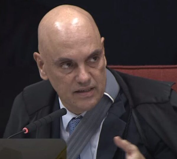 Moraes nega pedido de Bolsonaro e mantém audiências…
