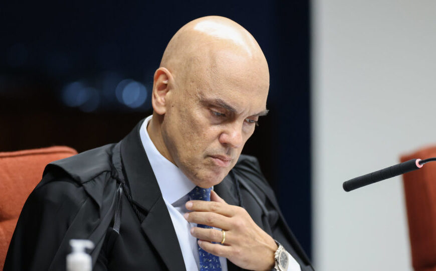 Moraes amplia acesso a provas e permite a Bolsonaro obter inquérito sobre ataque hacker ao TSE