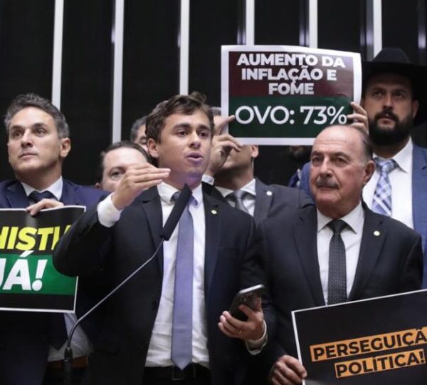 Quem são os deputados da direita que hoje…
