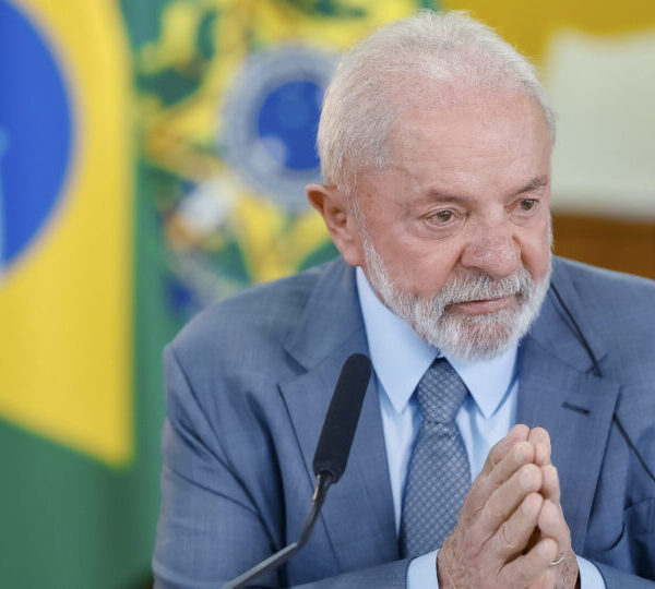 Lula volta a acusar Israel de genocídio e…