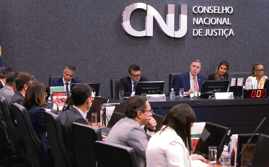CNJ restringe pagamento de novos penduricalhos a juízes