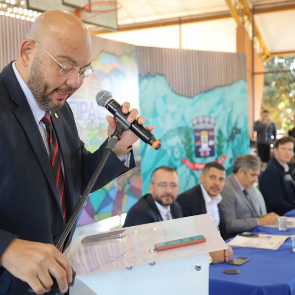 Câmara Municipal promove sessões itinerantes no Nova Itamarati…