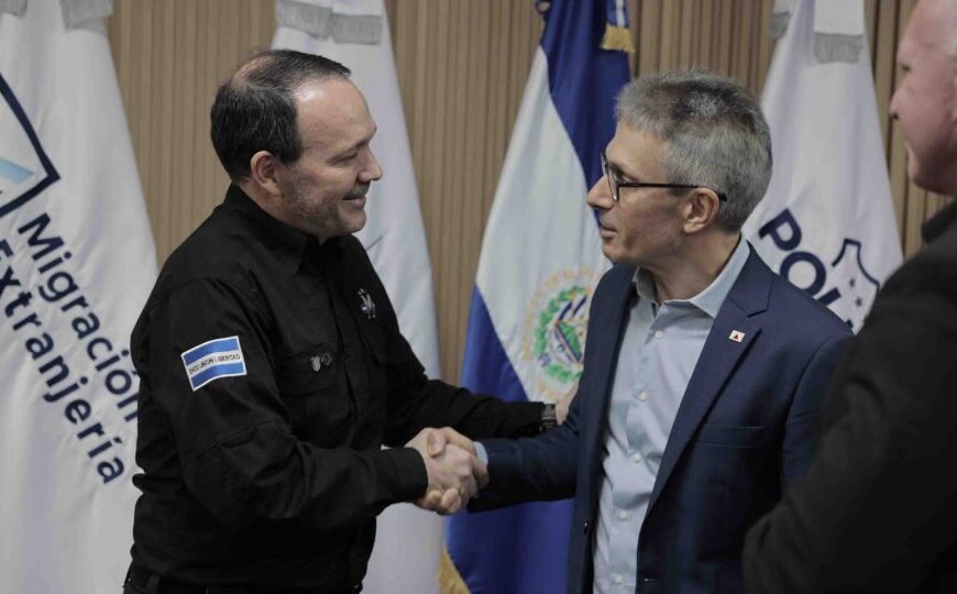 Com ida a El Salvador…