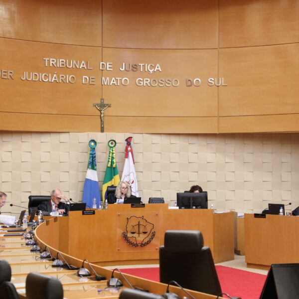 Justiça condenada enteada a indenizar madrasta por ofensas…