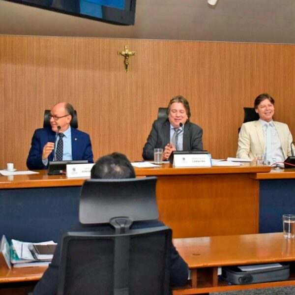 CCJR aprova projeto da LDO que estima R$&hellip;