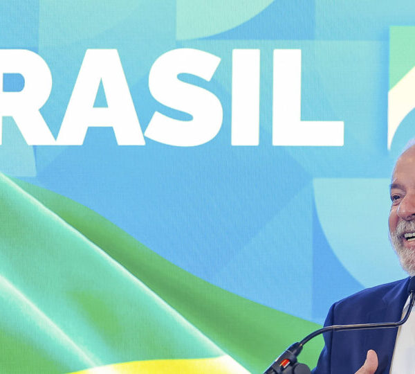 Lula volta a dizer que “extrema direita” não…