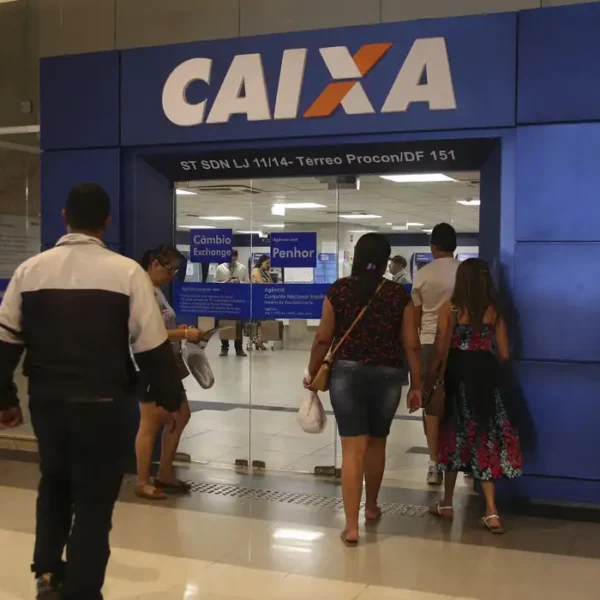 Caixa libera abono salarial para nascidos em julho…