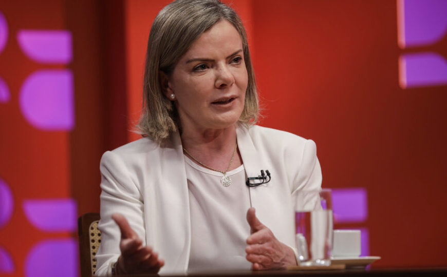 Gleisi acumula derrotas na articulação política após três meses como ministra