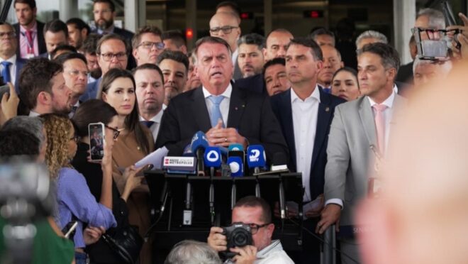 Após contradições de Cid, Bolsonaro…