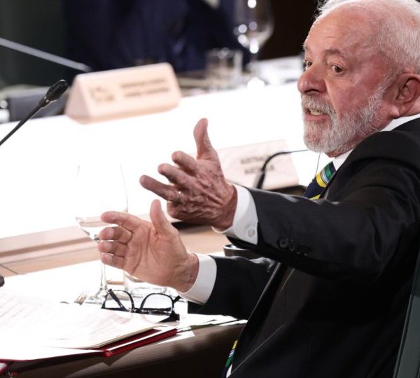 Lula alinha discurso ao de Putin e diz&hellip;