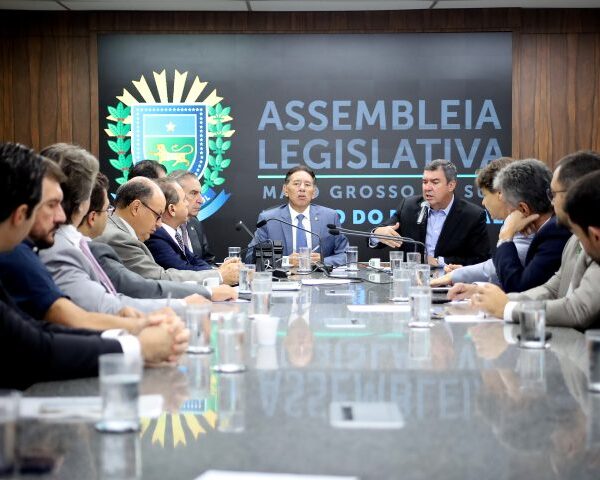 Governo apresenta aos deputados expansão da infra e&hellip;