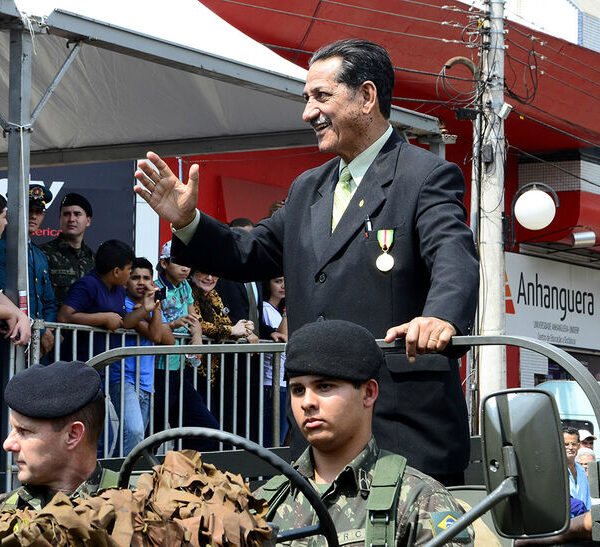 Prefeito em exercício lamenta morte de Velocindo Silva