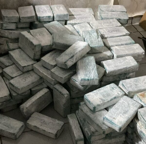 Operação apreende de 475 quilos de cocaína em&hellip;