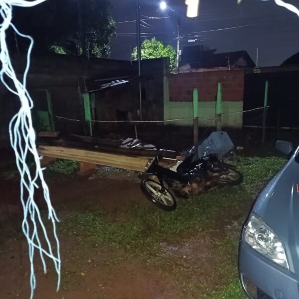 Mulher é vítima de violência psicológica e tem…