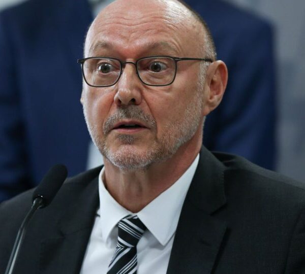 PF aponta que diretor da Abin, escolhido por&hellip;