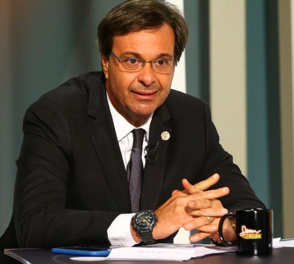 Moraes revoga prisão do ex-ministro Gilson Machado