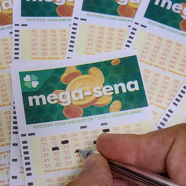 Mega-Sena acumula e prêmio vai a R$ 40…