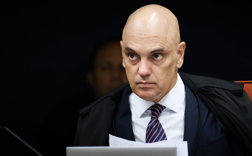 Alvo dos EUA, Moraes diz que Brasil defenderá democracia de inimigos internacionais