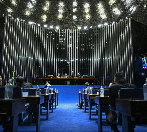 Proposta para construir bomba nuclear no Brasil tramita&hellip;