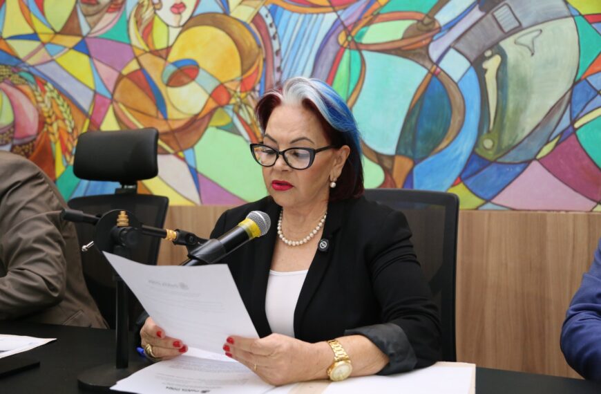 Lourdes Monteiro propõe melhorias em escolas de Sanga&hellip;