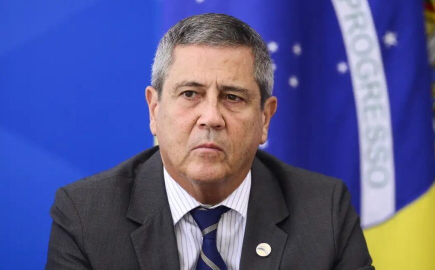 PGR diz que manutenção de prisão de Braga Netto é “adequada” e “proporcional”