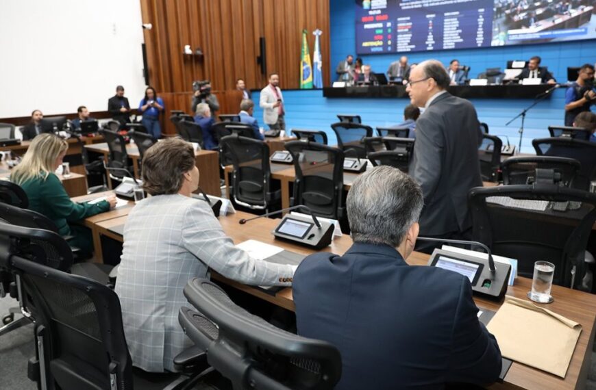 Deputados de MS aprovam 6 projetos na última sessão do semestre