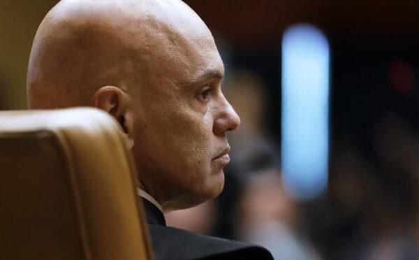 Atuação do governo em defesa jurídica de Moraes&hellip;