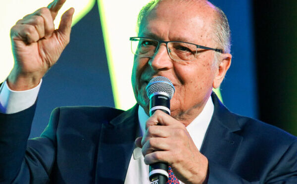 Alckmin defende Alexandre de Moraes e diz que&hellip;