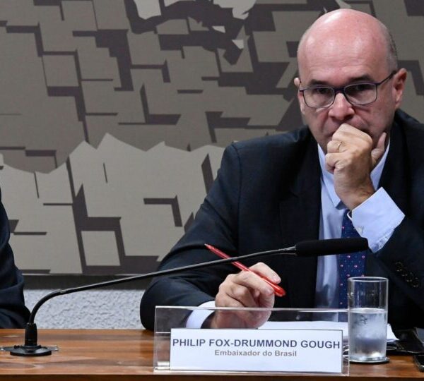 Tarifaço é “atalho perigoso para a guerra”, alerta&hellip;