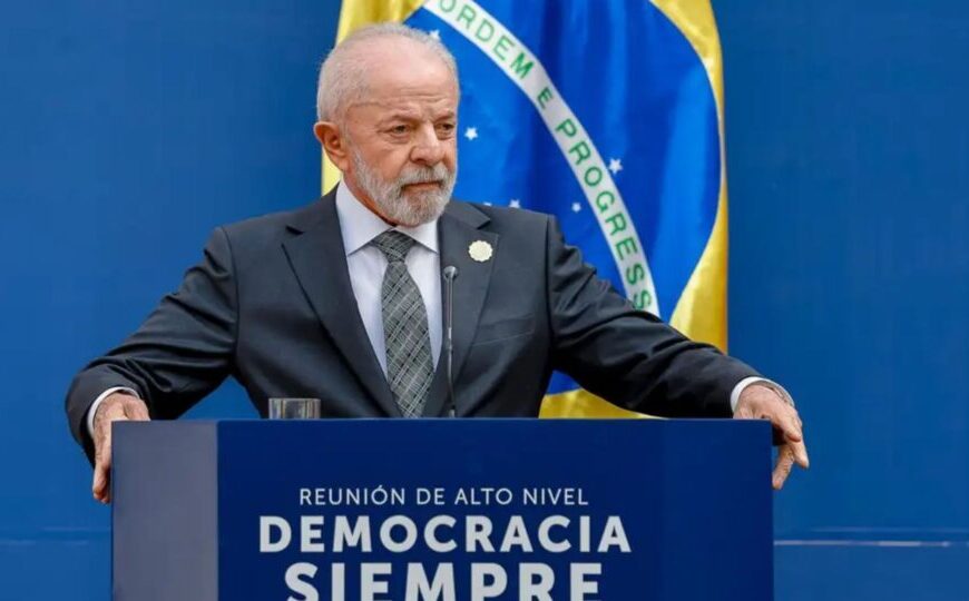 “Não há uma guerra tarifária”, afirma Lula sobre tarifaço dos EUA