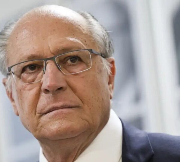 Governadores querem tratar do tarifaço com Alckmin e&hellip;
