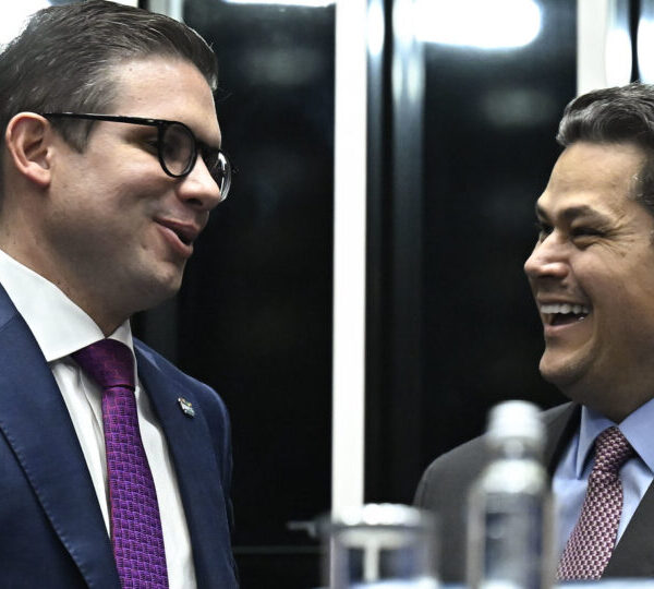 O que o Congresso e o governo devem&hellip;