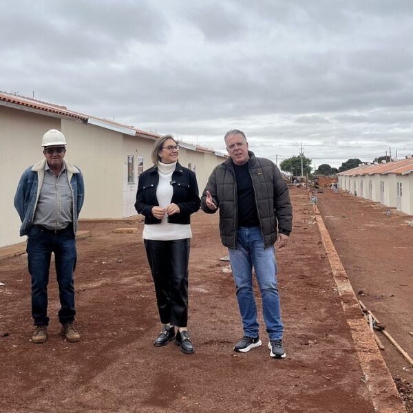 Eduardo Campos apresenta 26 obras de infraestrutura, habitação&hellip;