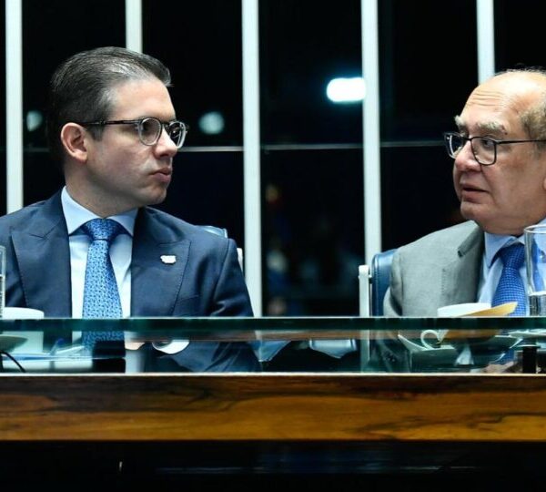 “Gilmarpalooza” vira mesa de negociação da crise entre&hellip;