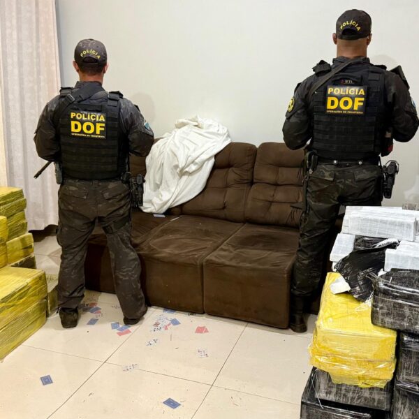 DOF “estoura” entreposto e apreende quase 1t de&hellip;