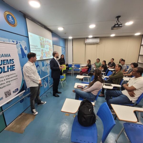 Acolhimento linguístico e humanitário: UEMS entrega certificados para&hellip;