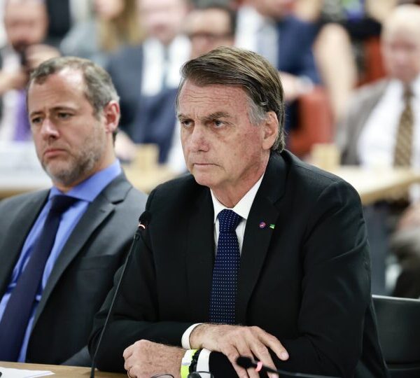 Congressista dos EUA cita Moraes e diz que&hellip;